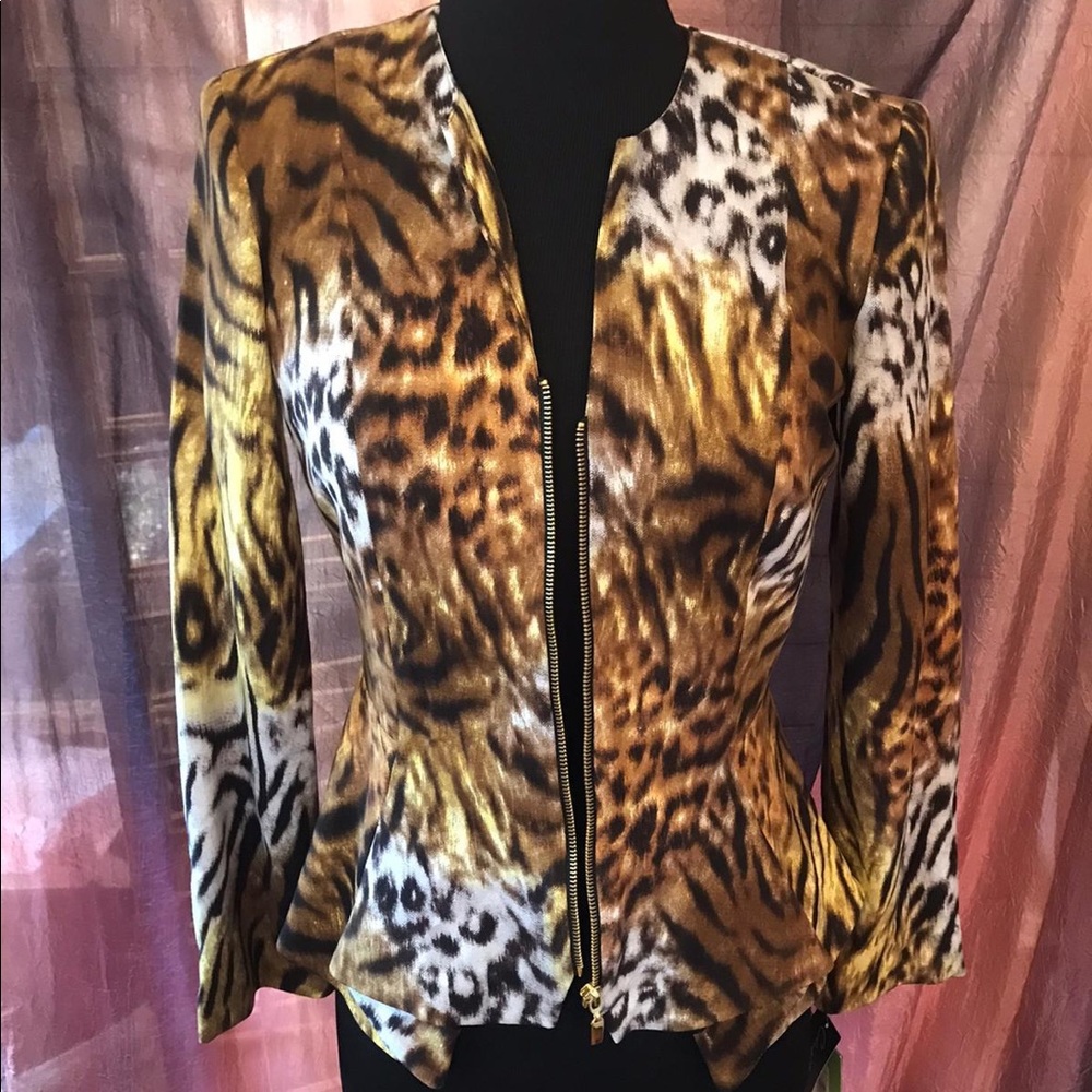 Fierce Cartise Animal Print‎ Blazer Size 2 NWT